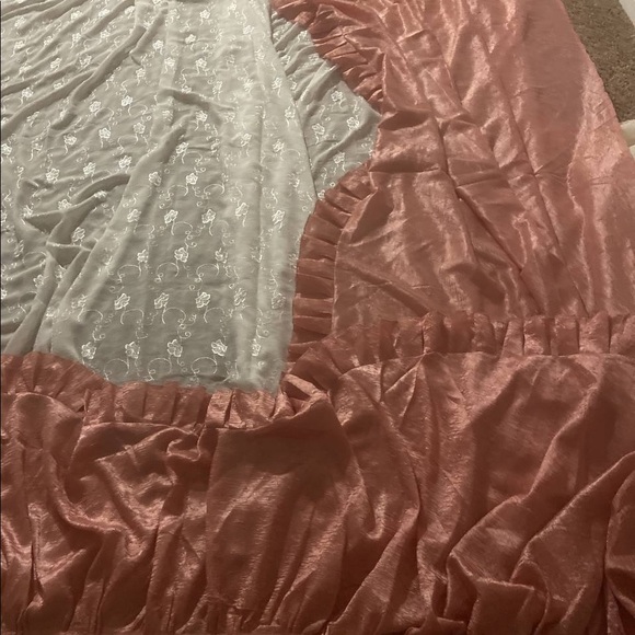 Curtains - Picture 5 of 5